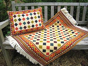 Zagros 01 pillow & rug